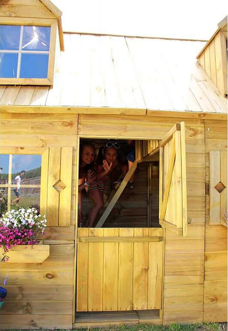 Villa grande chalet in legno per bambini a due piani con soppalco e scal