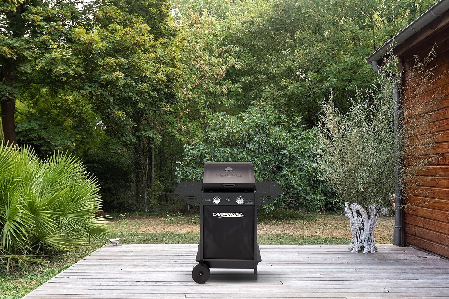 Barbecue a gas 2 bruciatori in acciaio con ruote e coperchio con termometro XPERT 100 L PLUS