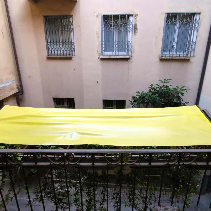 Telo copribucato plastificato impermeabile giallo rullo 5 metri con ganci da balcone esterno Ridap