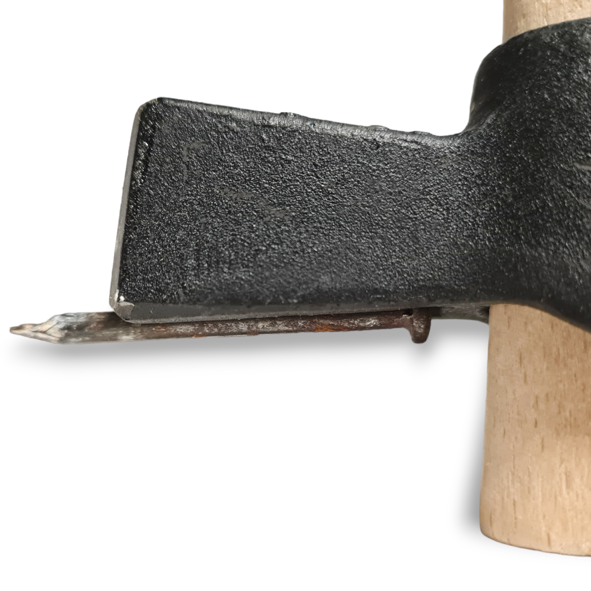 Martello Da Carpentiere in acciaio con Magnete reggichiodi e manico lungo in legno 45 cm