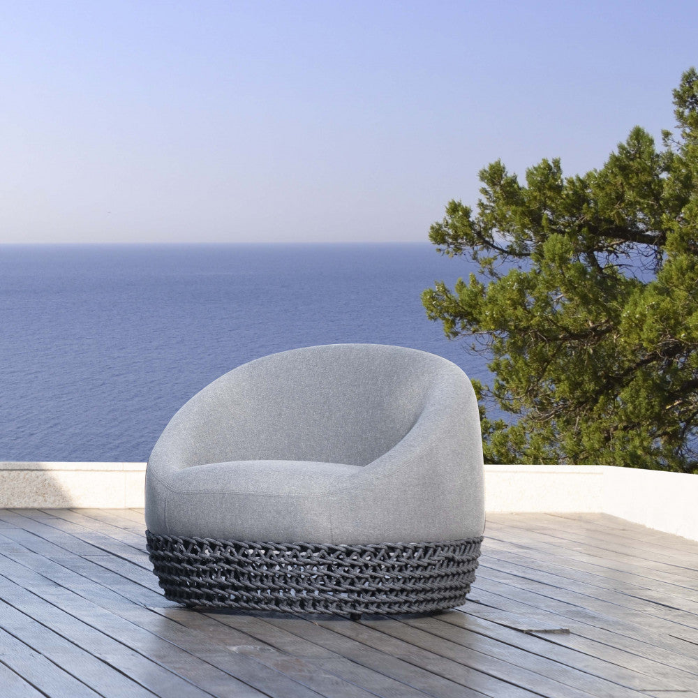 Poltrona da esterno con cuscini in alluminio grigio design moderno dimensioni 91x91x71 cm