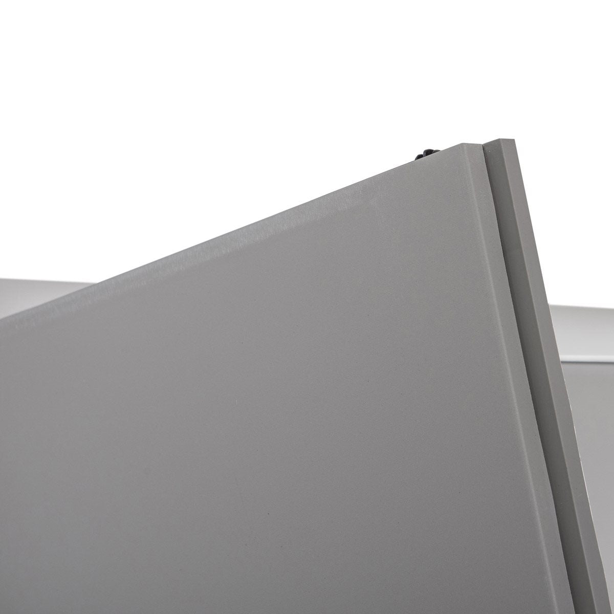 Armadio portascope in resina con 2 ripiani laterali e 2 ante effetto metallo Urban XL Toomax