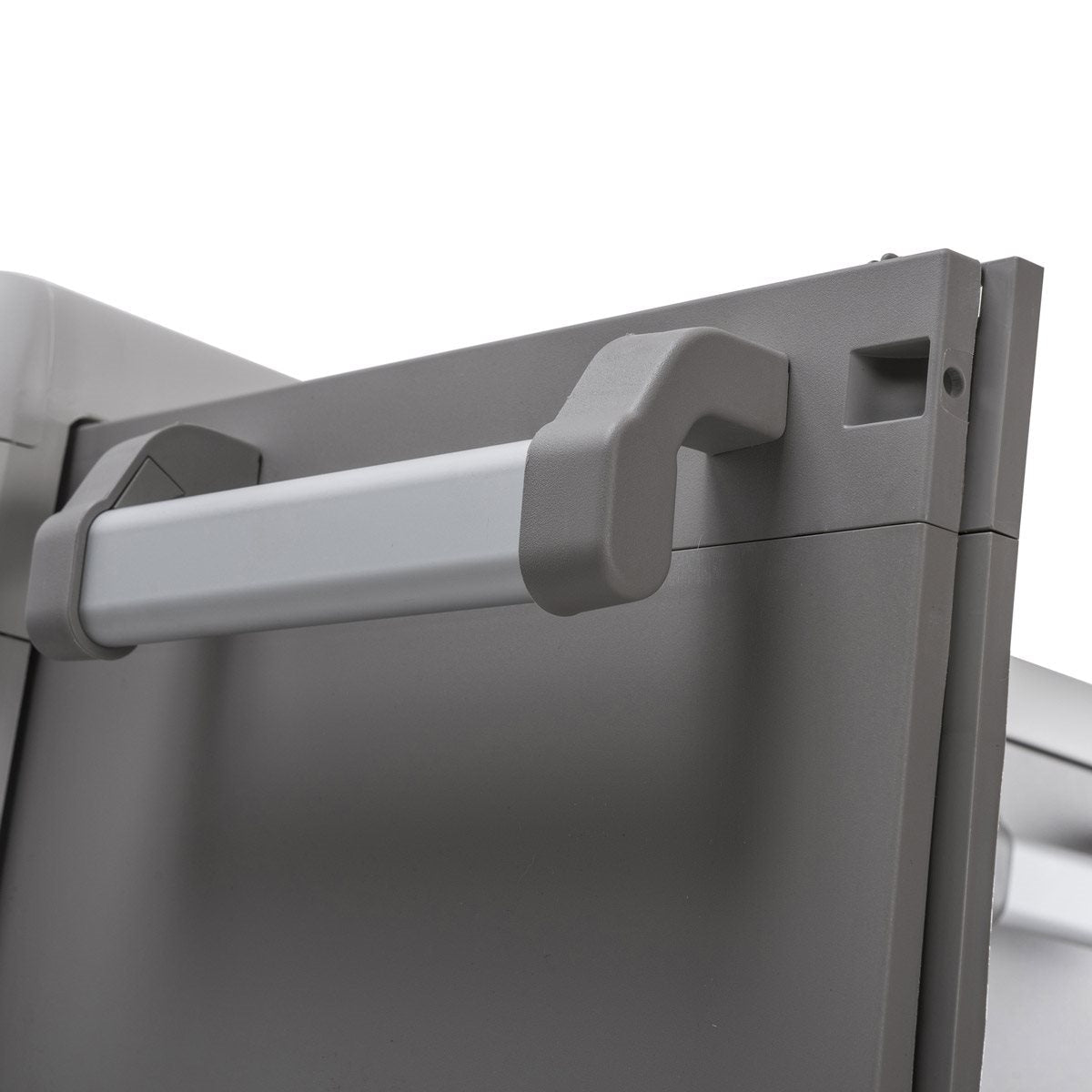 Armadio tuttopiani basso lucchettabile con 2 ripiani regolabili e 2 ante Urban XL Toomax