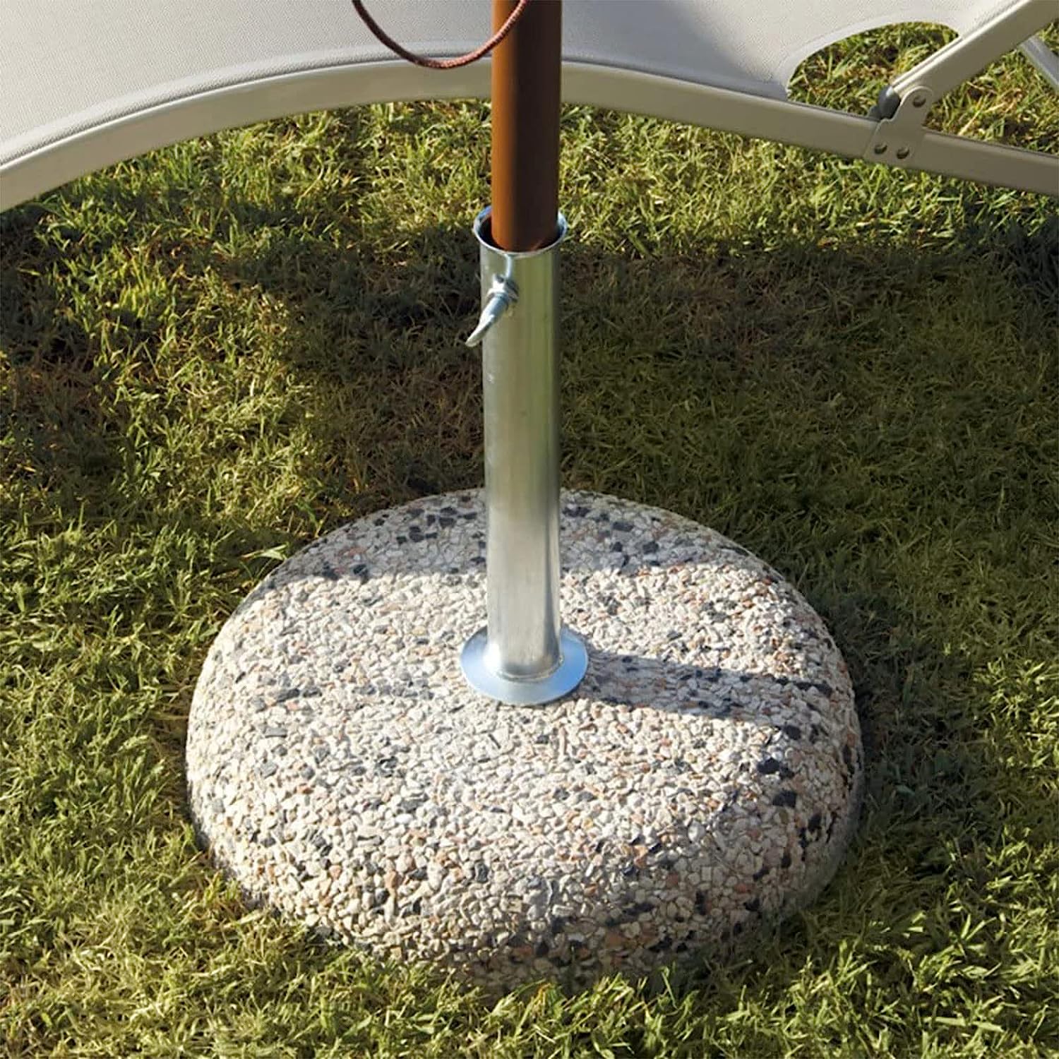 Base 35 kg in cemento e ghiaia per ombrelloni a palo centrale