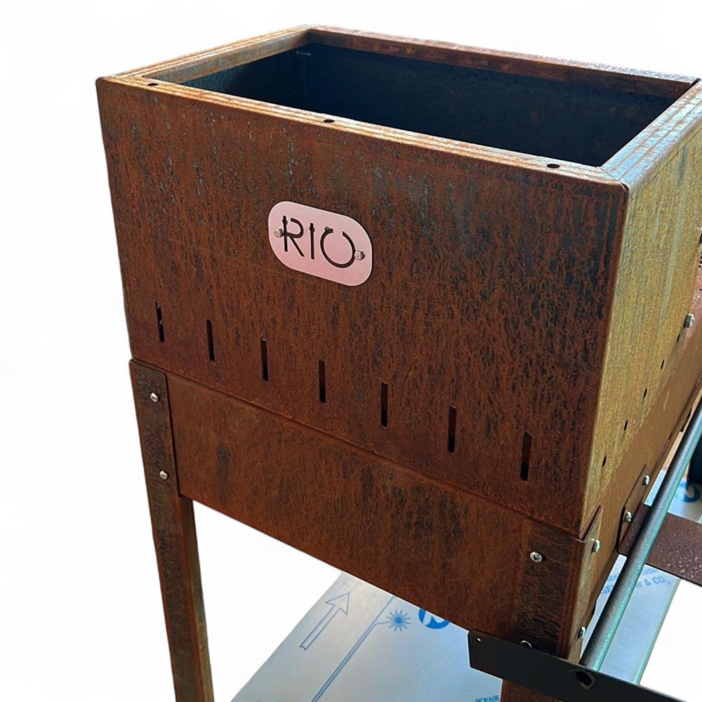 Barbecue a legna e carbone in acciaio Corten EL GAUCHO RIO