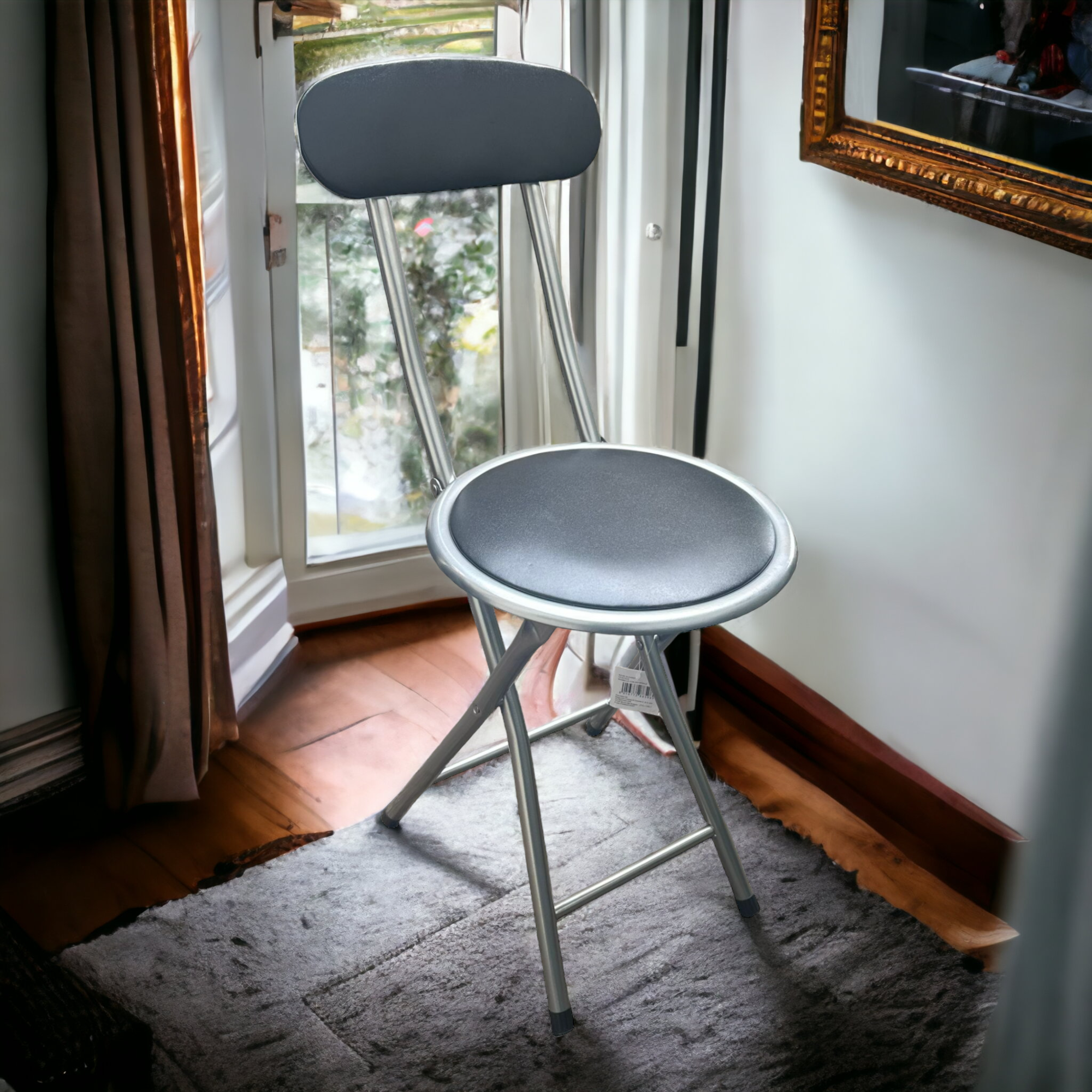 Sgabello pieghevole con struttura in acciaio seduta e schienale imbottiti in PVC Easy