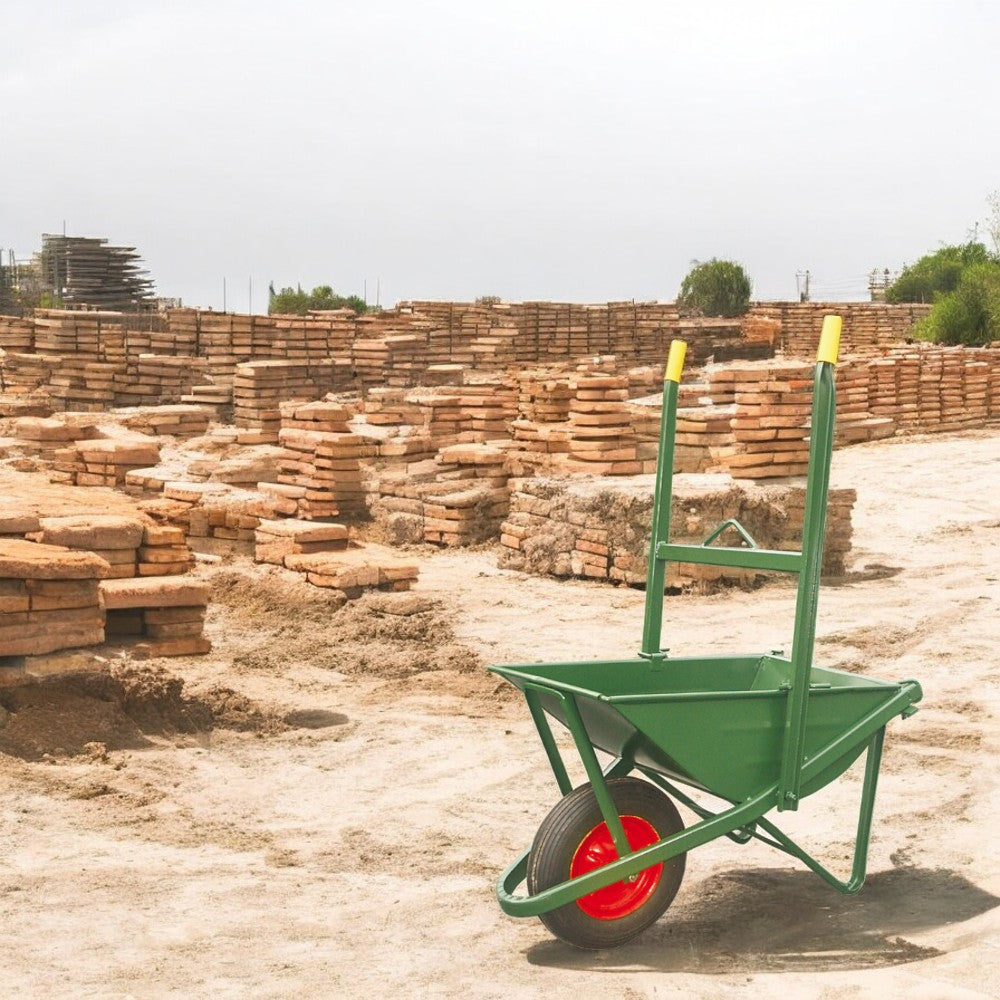 Carriola professionale 70 litri ribaltabile in acciaio zincato e ruota pneumatica per lavori edili pesanti