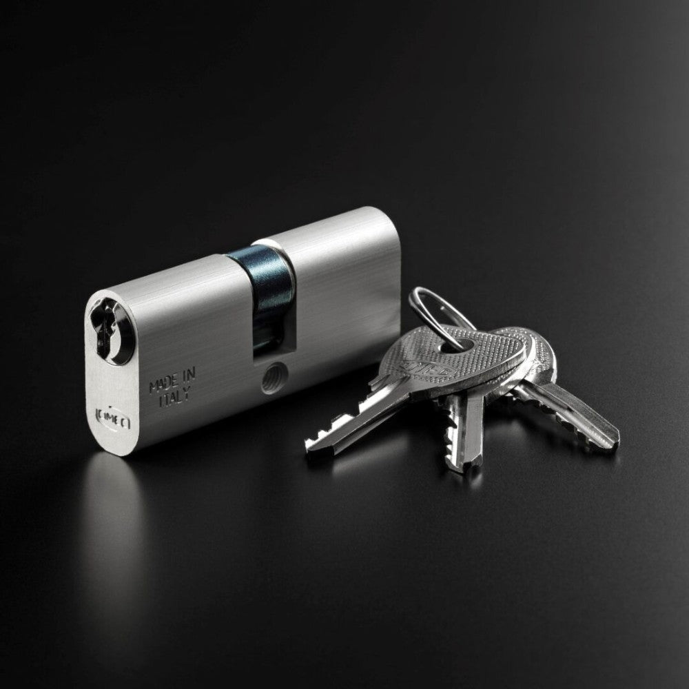 Cilindro a infilare ovale in alluminio con chiave piatta 2140