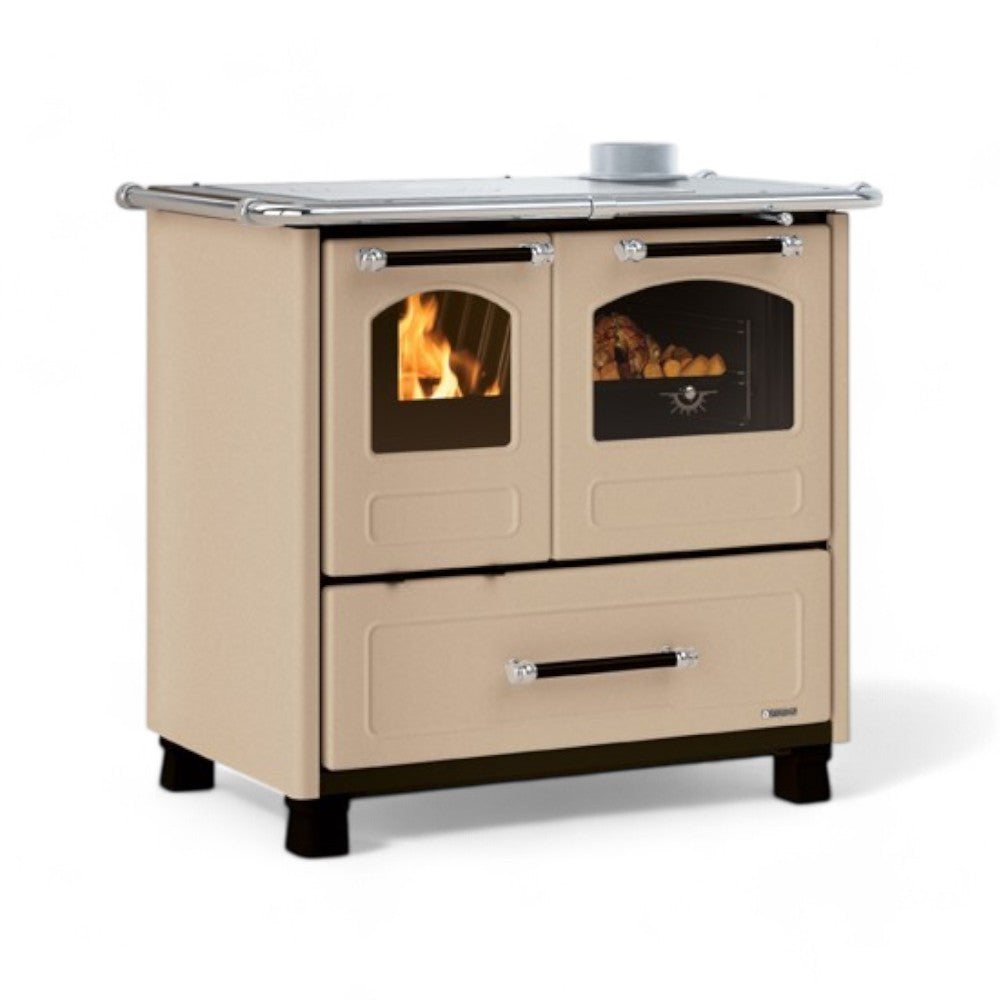 Cucina a legna 7,5 kw in acciaio smaltato con forno e piastra cottura in ghisa Family Nordica