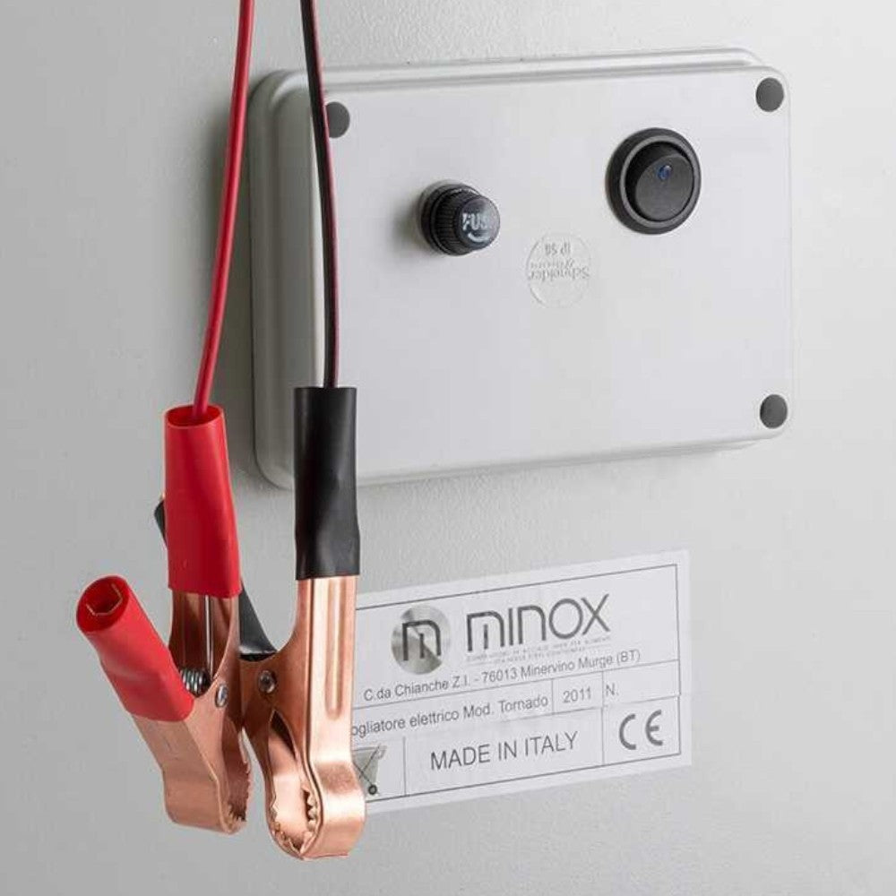 Defogliatore elettrico a ventilazione forzata 12V per olive Tornado