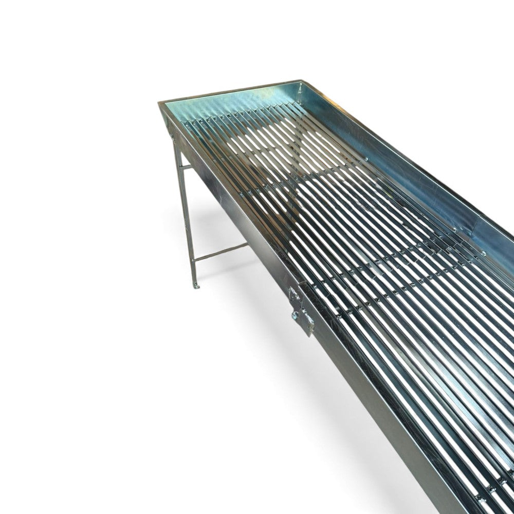 Defogliatore manuale chiudibile salvaspazio per olive in acciaio zincato con scivolo e gambe 191x60xH97 cm