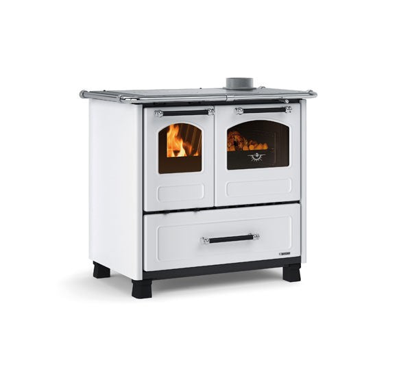 Cucina a legna 7,5 kw in acciaio smaltato con forno e piastra cottura in ghisa Family Nordica