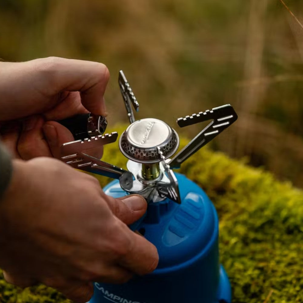 Fornellino gas portatile per campeggio con supporto plastica e stabilizzatore pentola acciaio potenza 1250 watt