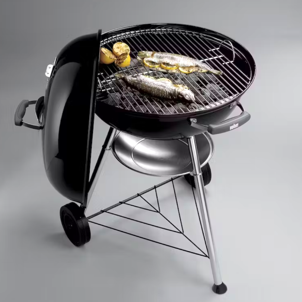 Barbecue rotondo a carbone con ruote e griglia in acciaio cromato original WEBER COMPACT KETTLE