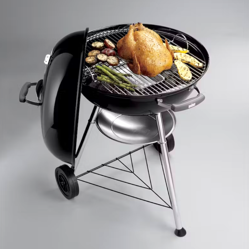 Barbecue rotondo a carbone con ruote e griglia in acciaio cromato original WEBER COMPACT KETTLE