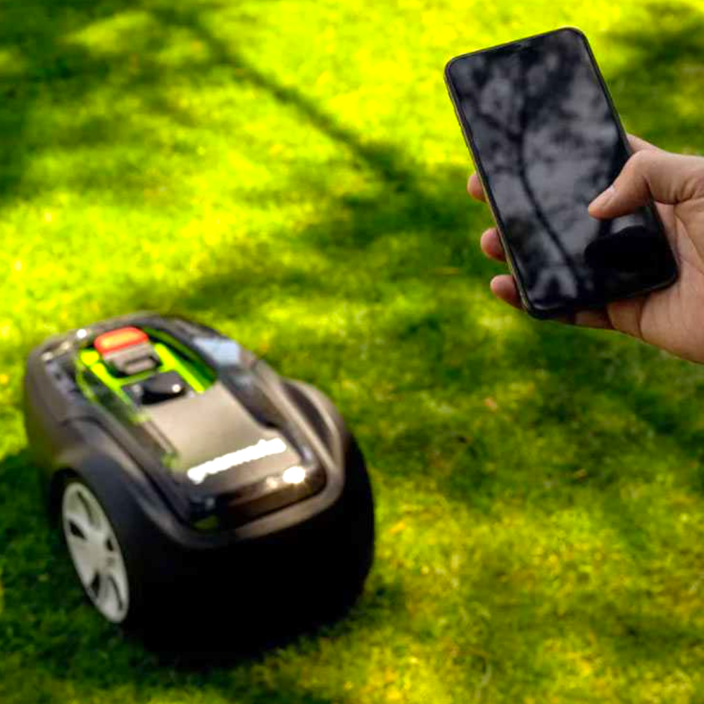Robot taglia erba a batteria 48V controllabile da remoto con app 450 mq di copertura Greenworks OPTIMOW 4