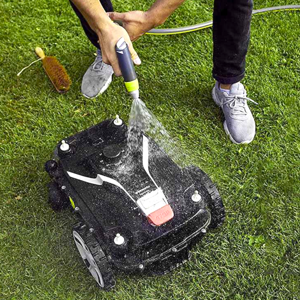 Robot taglia erba a batteria 48V controllabile da remoto con app 450 mq di copertura Greenworks OPTIMOW 4
