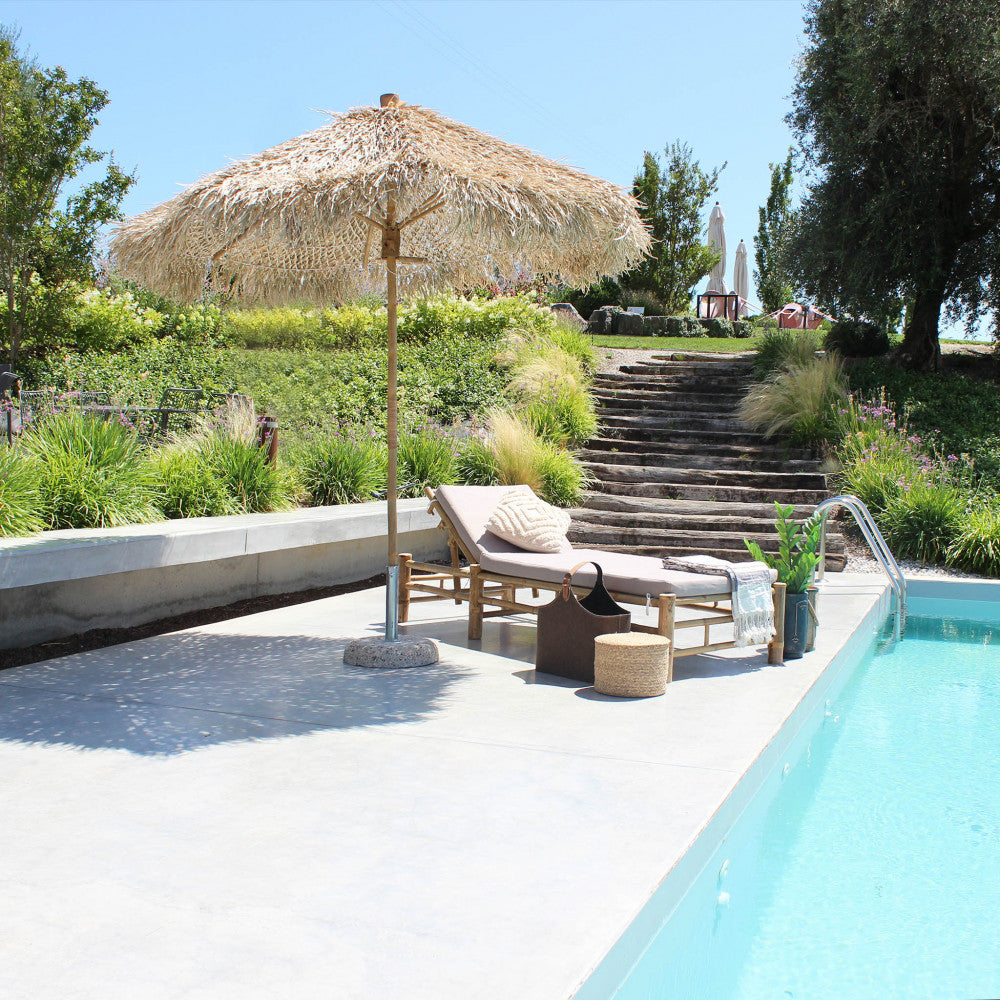 Ombrellone tondo 250 cm lido per locali con struttura in bamboo e copertura effetto paglia Hawaii