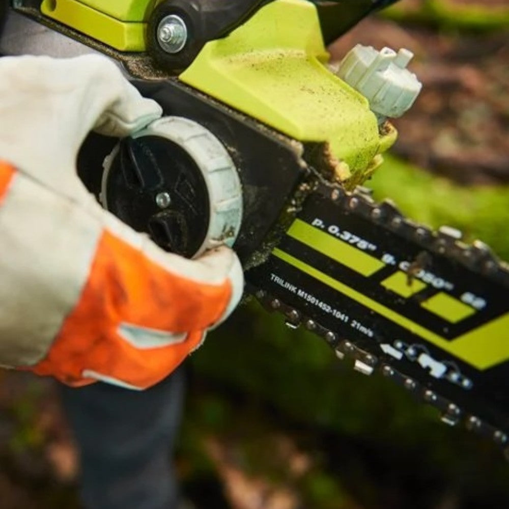 Motosega a batteria brushless 36V con barra 35 cm e freno catena automatico