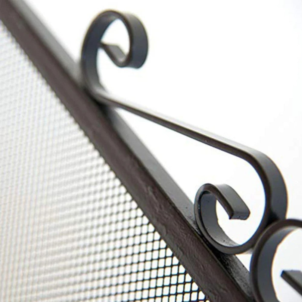 Parascintille fisso curvo in ferro battuto verniciato per caminetti dimensioni 60x45 cm protezione camino accessori casa
