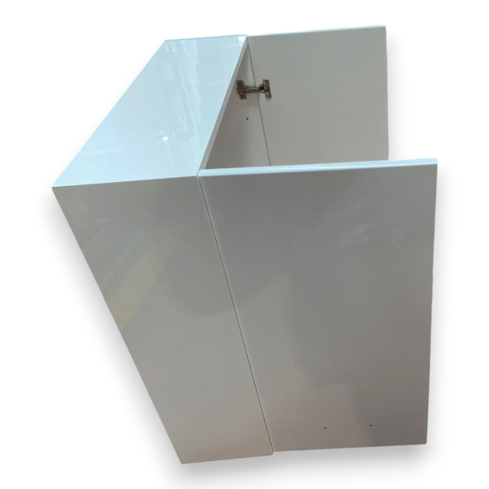 Pensile mobiletto bagno a due ante con 2 ripiani interni in legno laccato 68x22xH71 cm