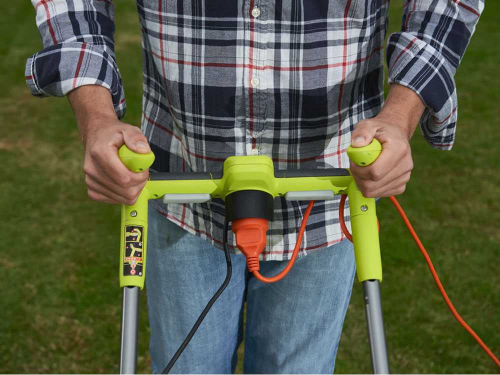 Tosaerba elettrico a spinta RLM15E 36h Ryobi 1500 watt con regolazione h taglio 36 cm