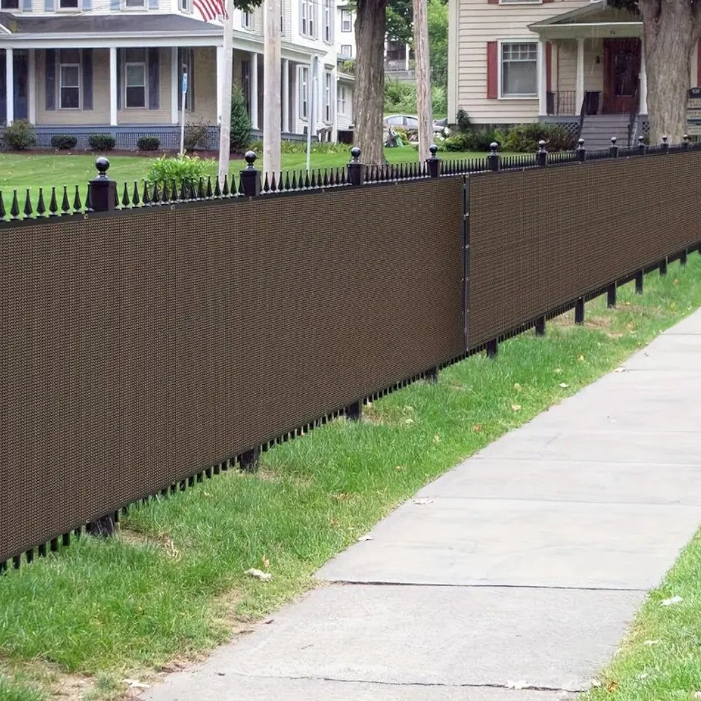 Striscia ombreggiante Frangivista in Pvc per cancelli balconi e ringhiere