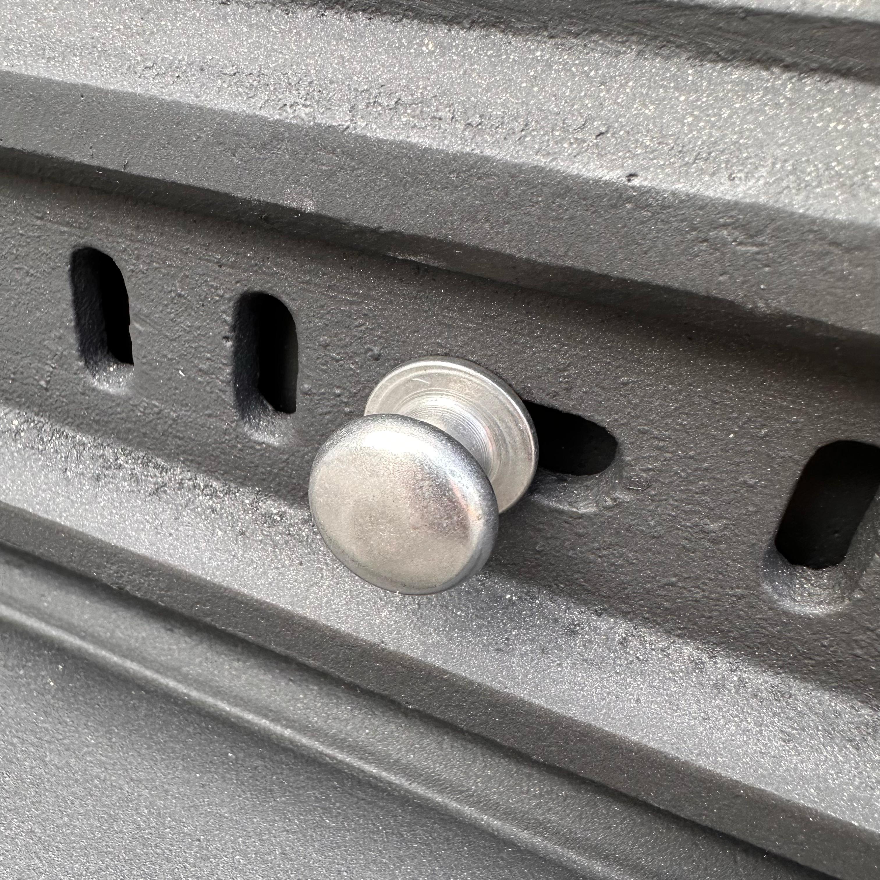 Stufa a legna in ghisa 10 kw con scarico fumi superiore e posteriore 63x43xH63 cm