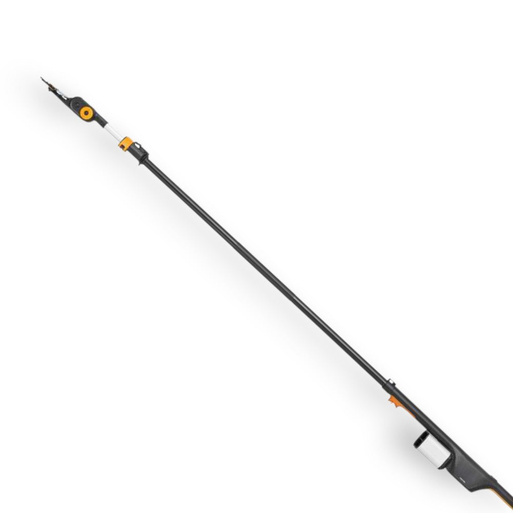 Svettatoio telescopico per potatura a batteria 12V con manico allungabile 4 mt e motore brushless Fiskars 1082340