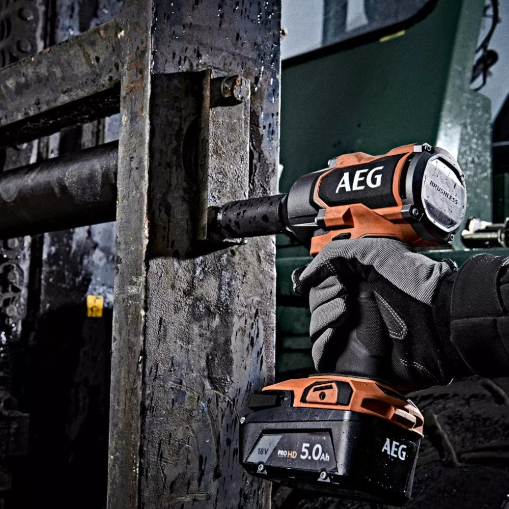 Avvitatore trapano ad impulsi Brushless 18V a media coppia