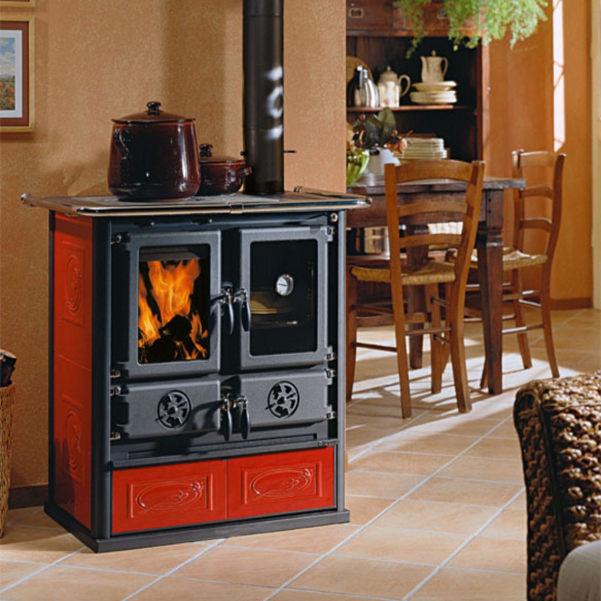 Cucina Stufa a legna con rivestimento in maiolica 7,2 kW Rosetta Liberty bordeaux