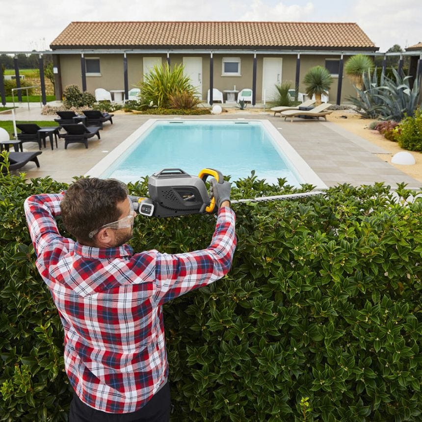 Tagliasiepi a batteria con impugnatura orientabile ALPINA 420W 48V AHT48