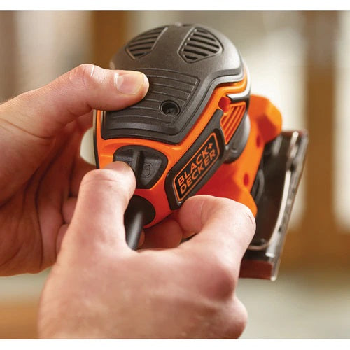 Levigatrice Orbitale 220W BLACK+DECKER KA450