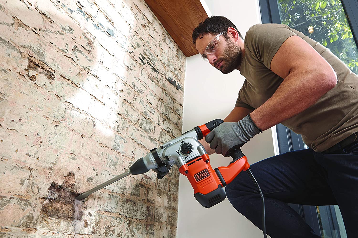 Martello Demolitore Scalpellatore SDS+ 1250W BLACK+DECKER BEHS03K