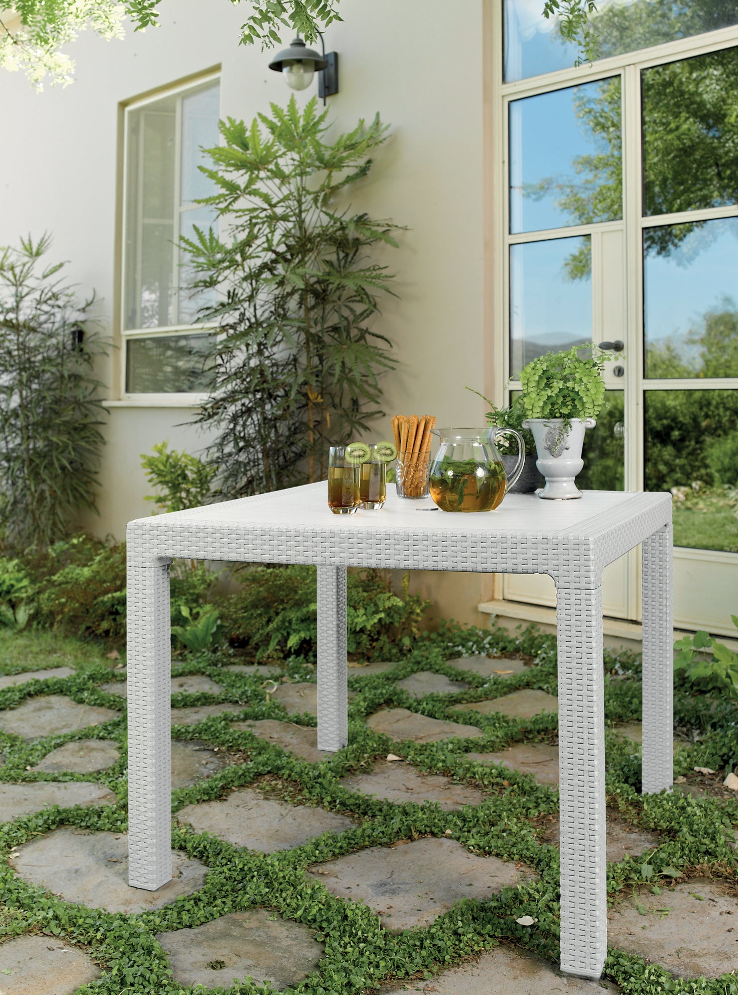 Tavolo in resina quadrato effetto rattan bianco Quartet Table