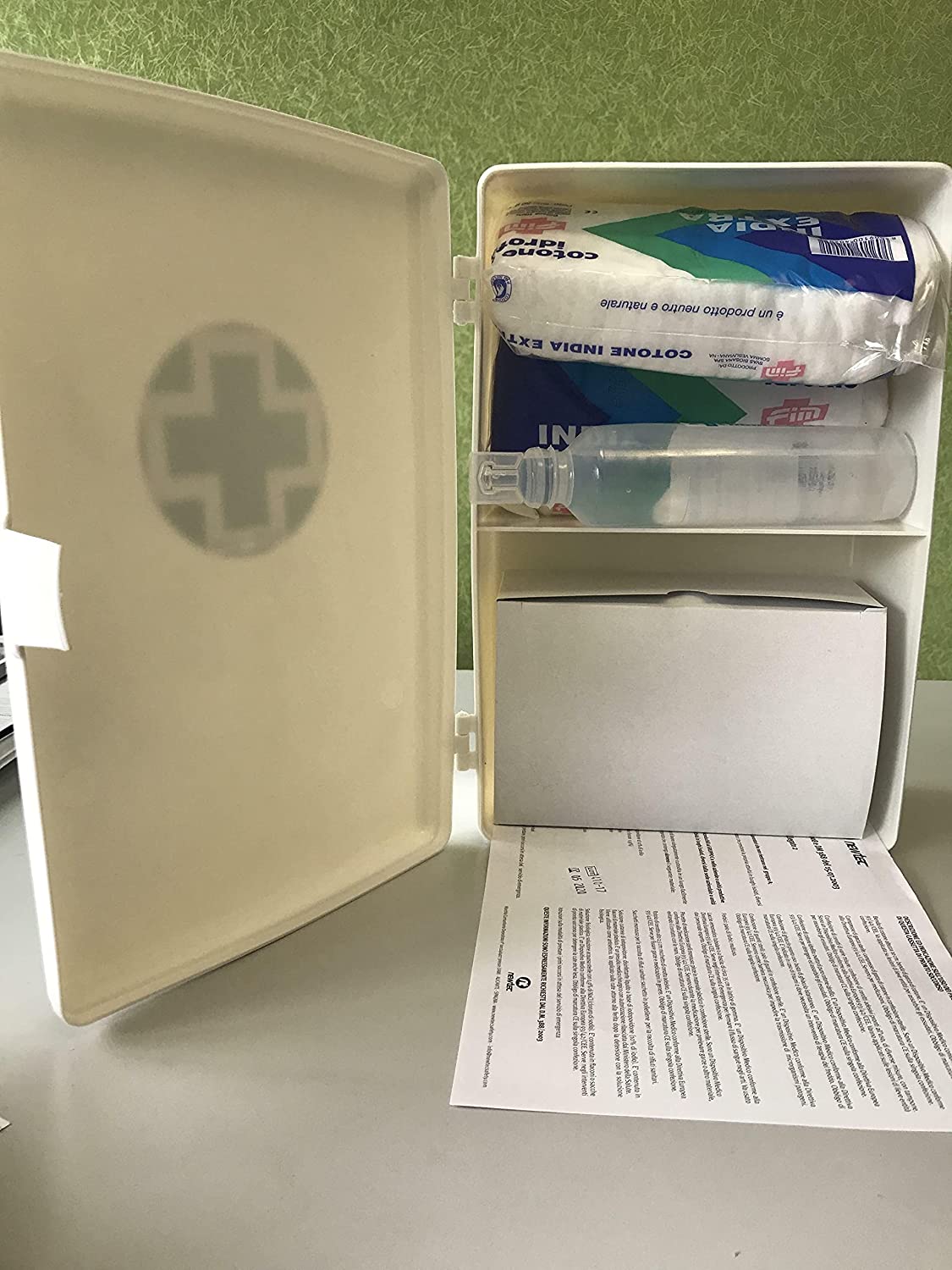 Pronto Soccorso in kit completo - armadietto con chiusura