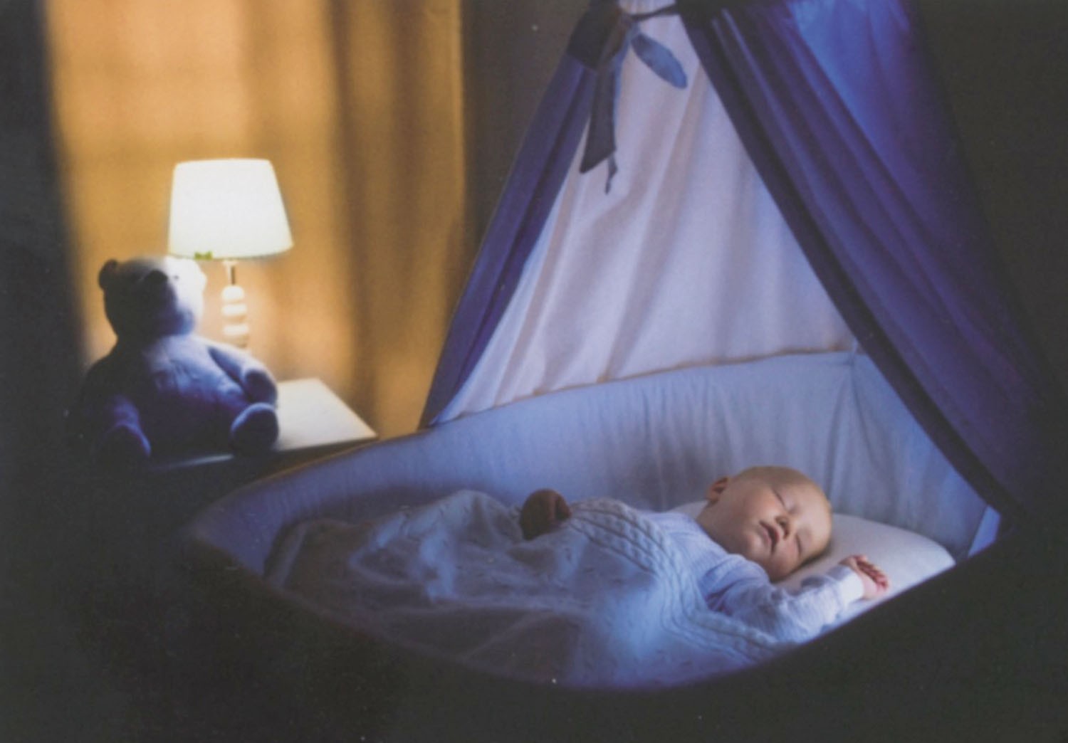 Lampadina Led Antizanzare 9W E27 atossica e sicura Century