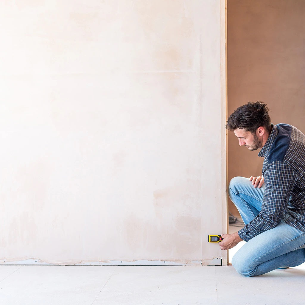 Misuratore Metro laser STANLEY TLM50 STHT1-77409