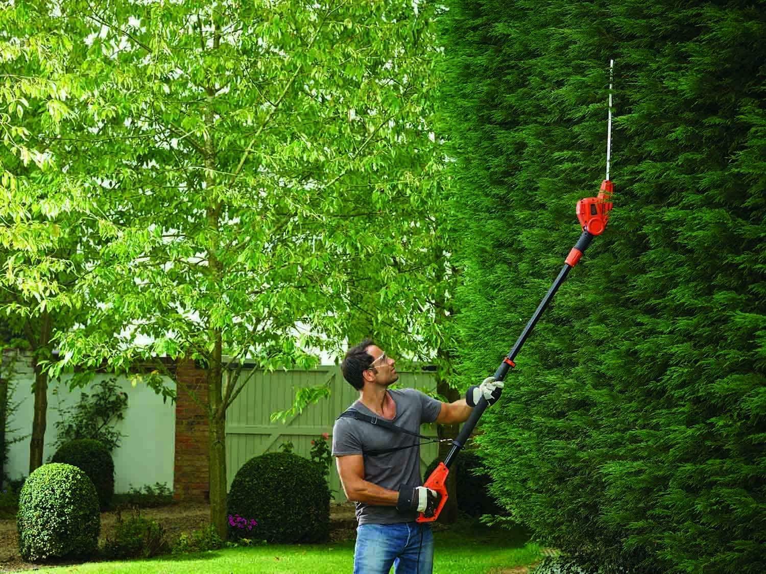 Tagliasiepi telescopico con asta 2,35 m 550 W e lama 51 cm - Black + Decker PH 5551