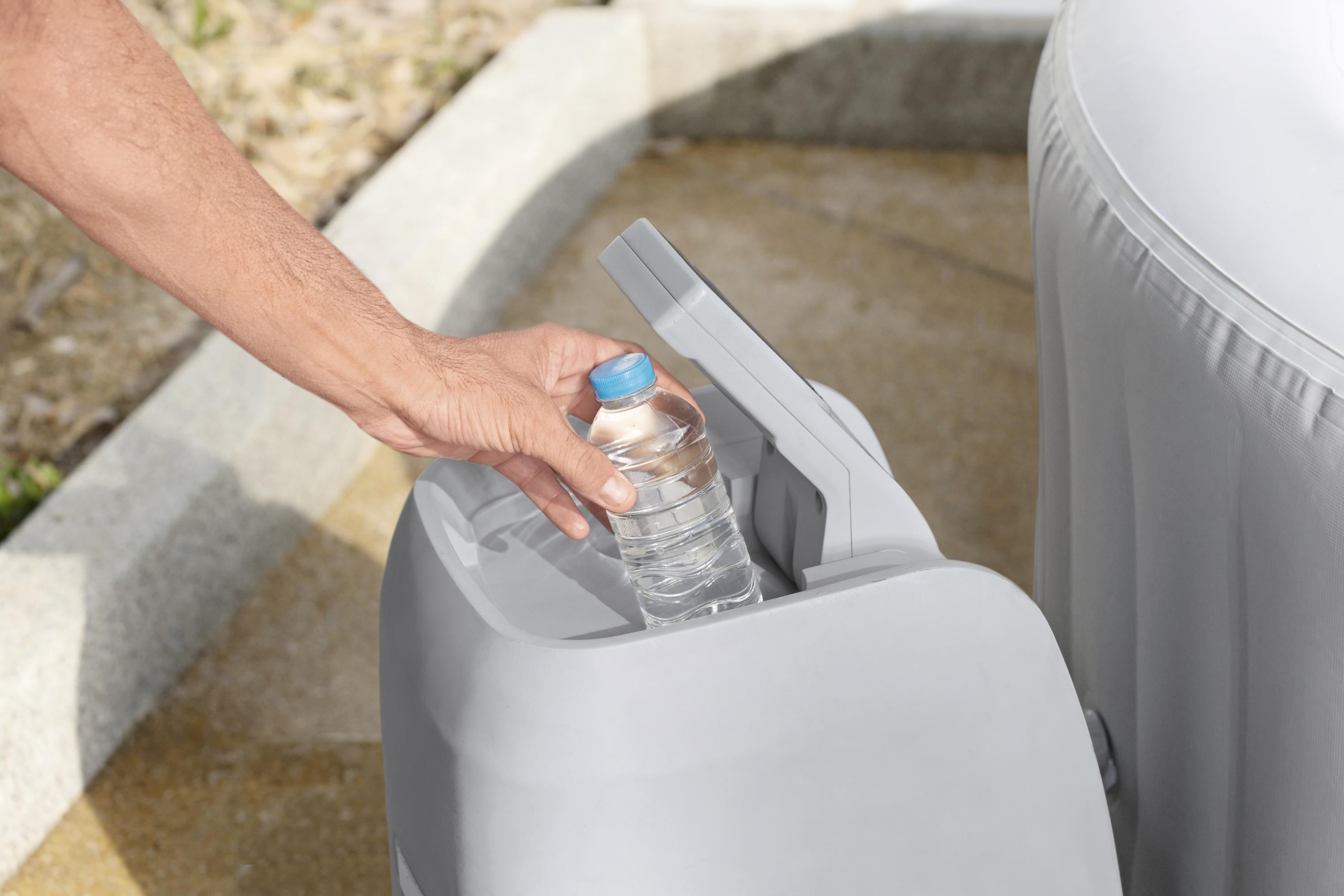 Piscina SPA idromassaggio Lay-Z-Spa St Lucia AirJet  Bestway 60037