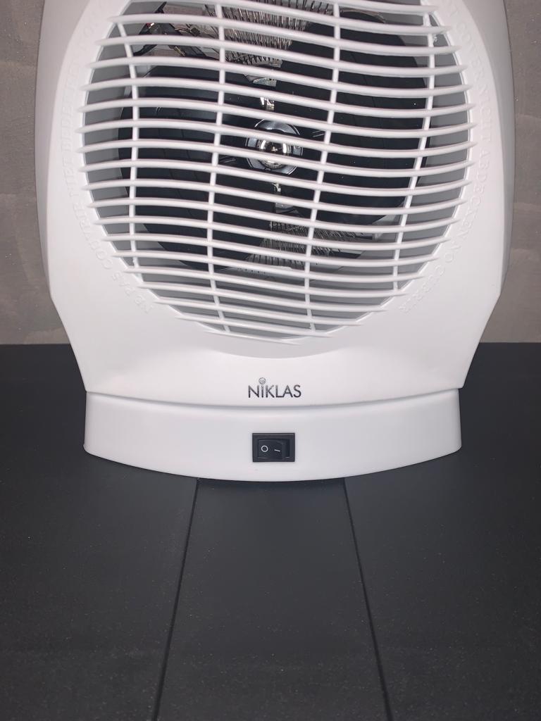 Termoventilatore verticale oscillante 2000W Niklas