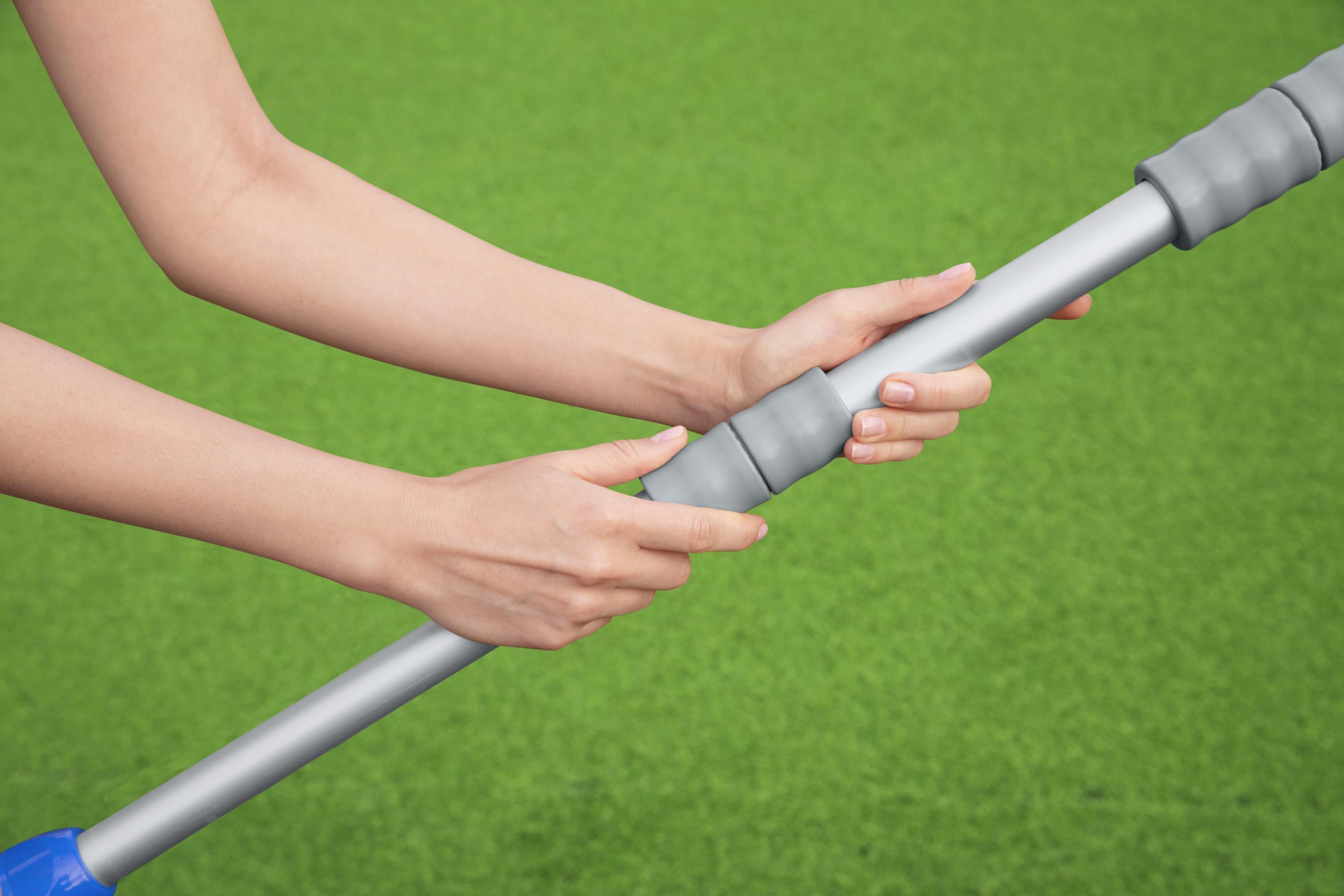 Scopa aspirante pulitore a batteria per piscina e spa Flowclear AquaTech Bestway 58648