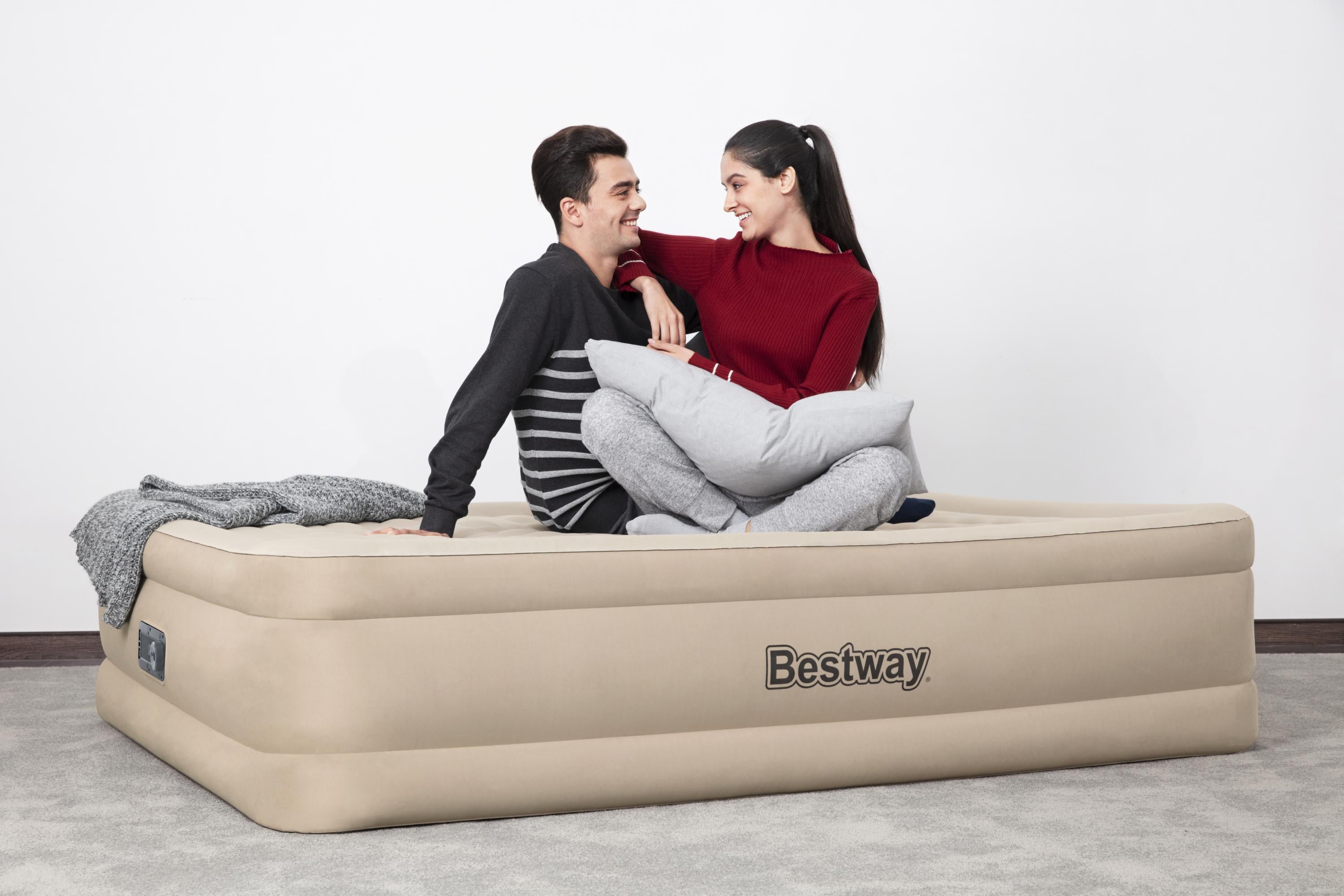 Materasso Airbed gonfiabile matrimoniale Fortech con pompa incorporata B