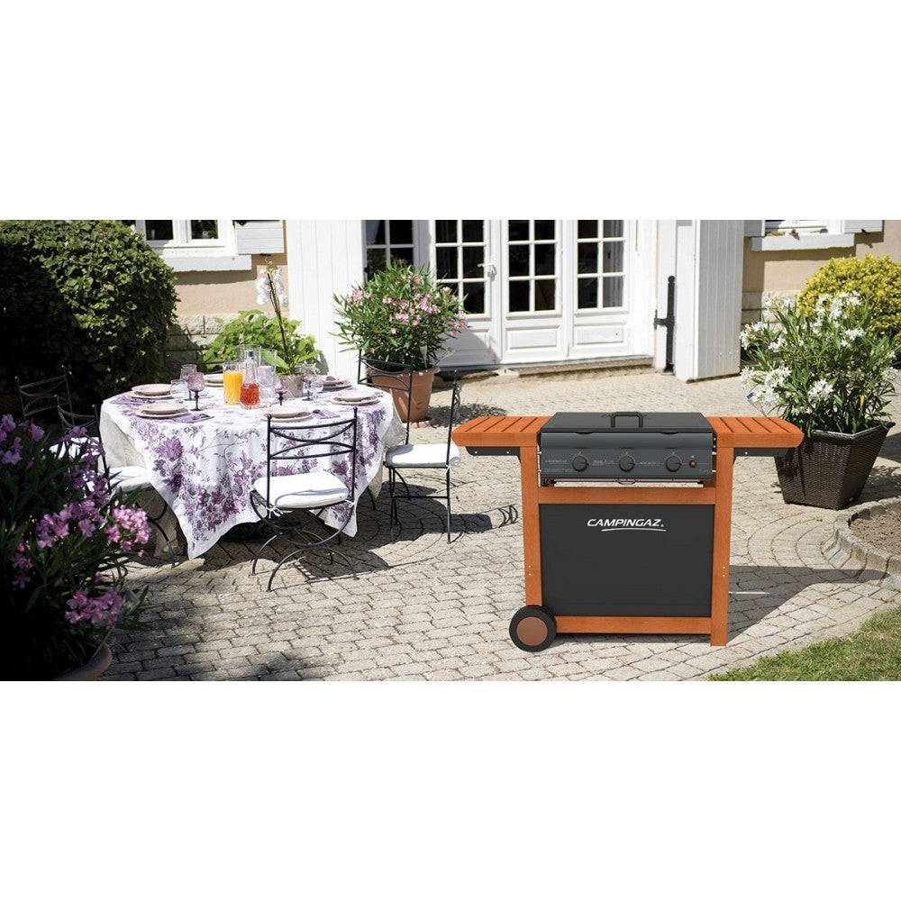 Barbecue a gas con struttura in faggio con piano cottura a griglia e a piastra - Campingaz Dual Gas Adelaide 3 Woody