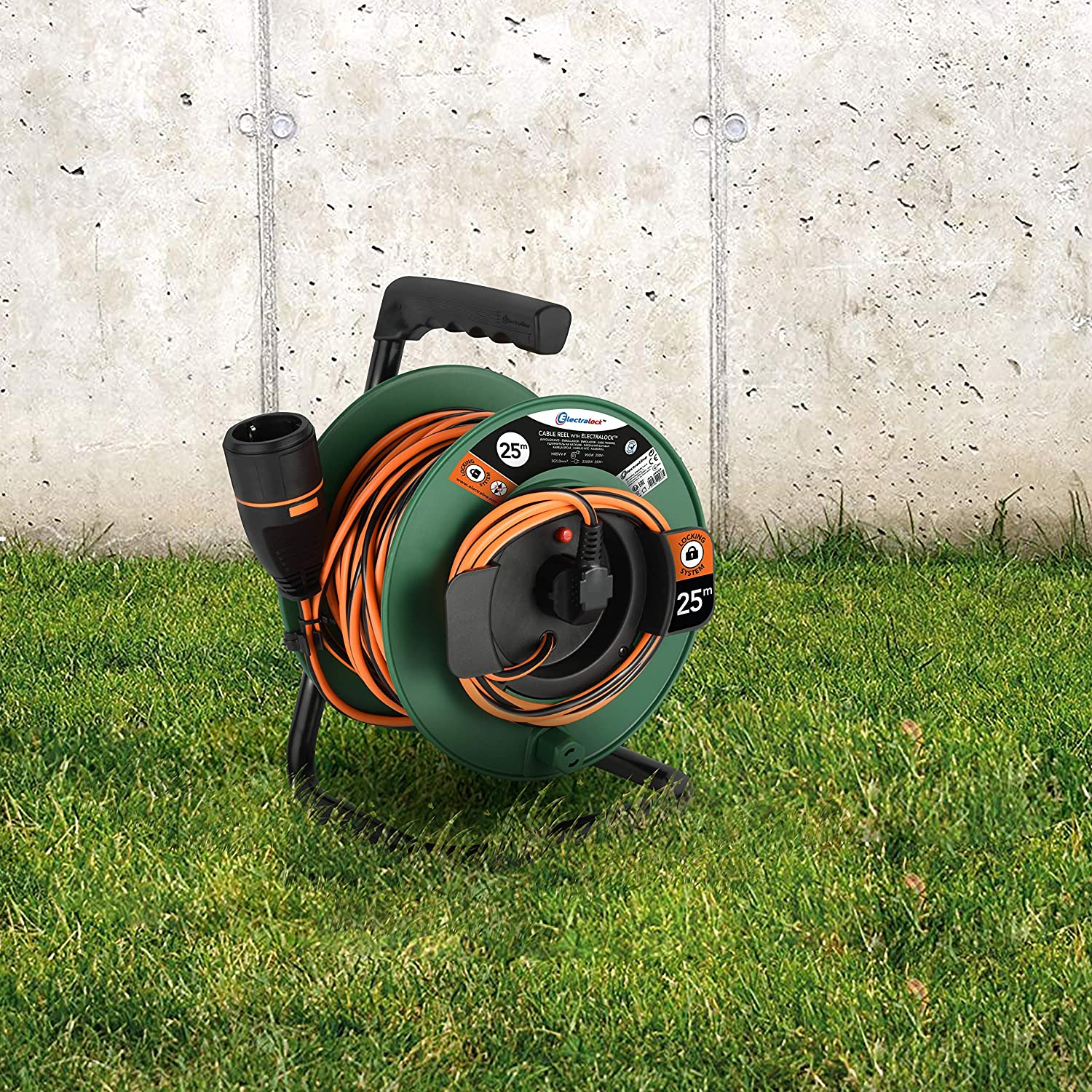 Avvolgicavo prolunga da giardino 25 Mt con sistema di blocco presa 3500W max. ELECTRALOCK 49237