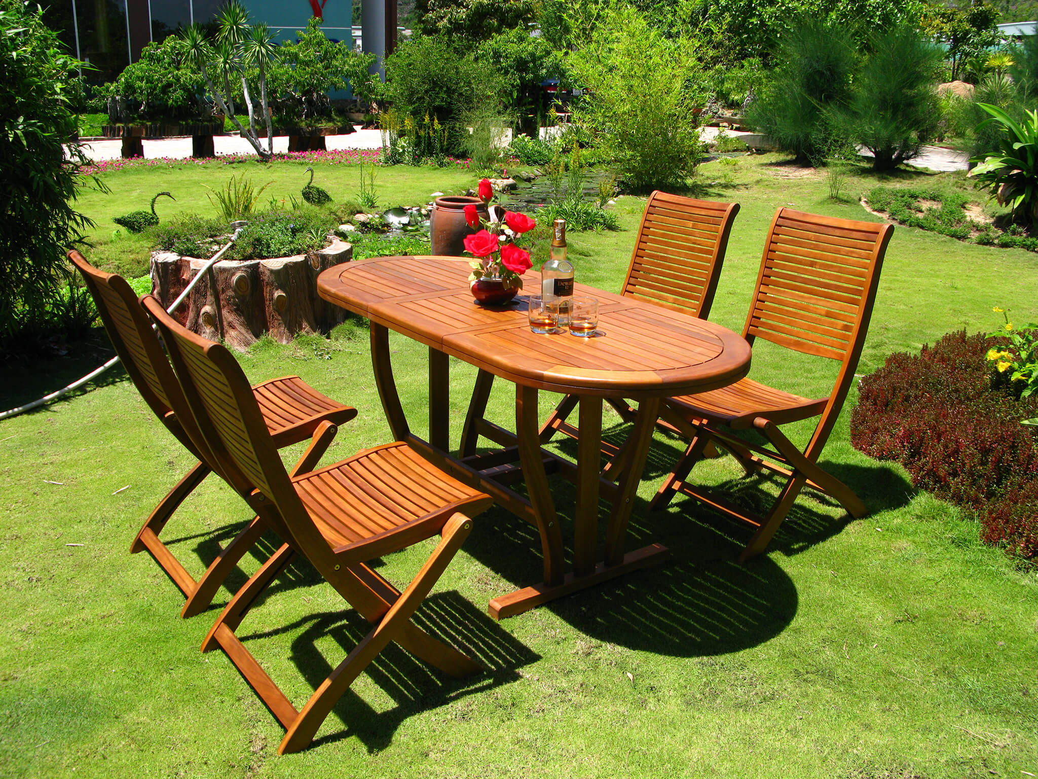 Tavolo per esterno ovale allungabile fino a 160 cm. TRIPLE160