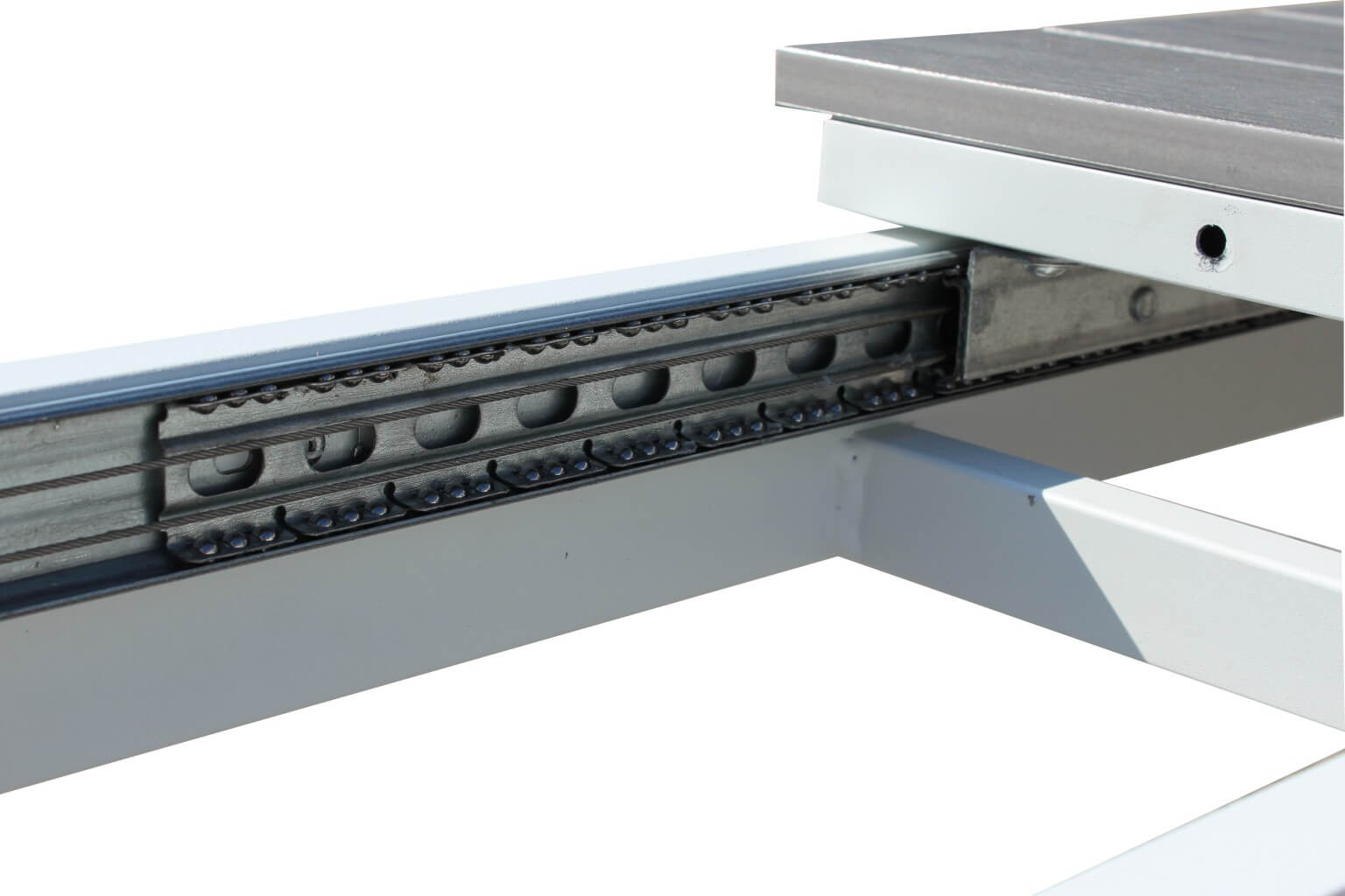 Tavolo allungabile da esterno in alluminio con piano effetto doghe MIRAG