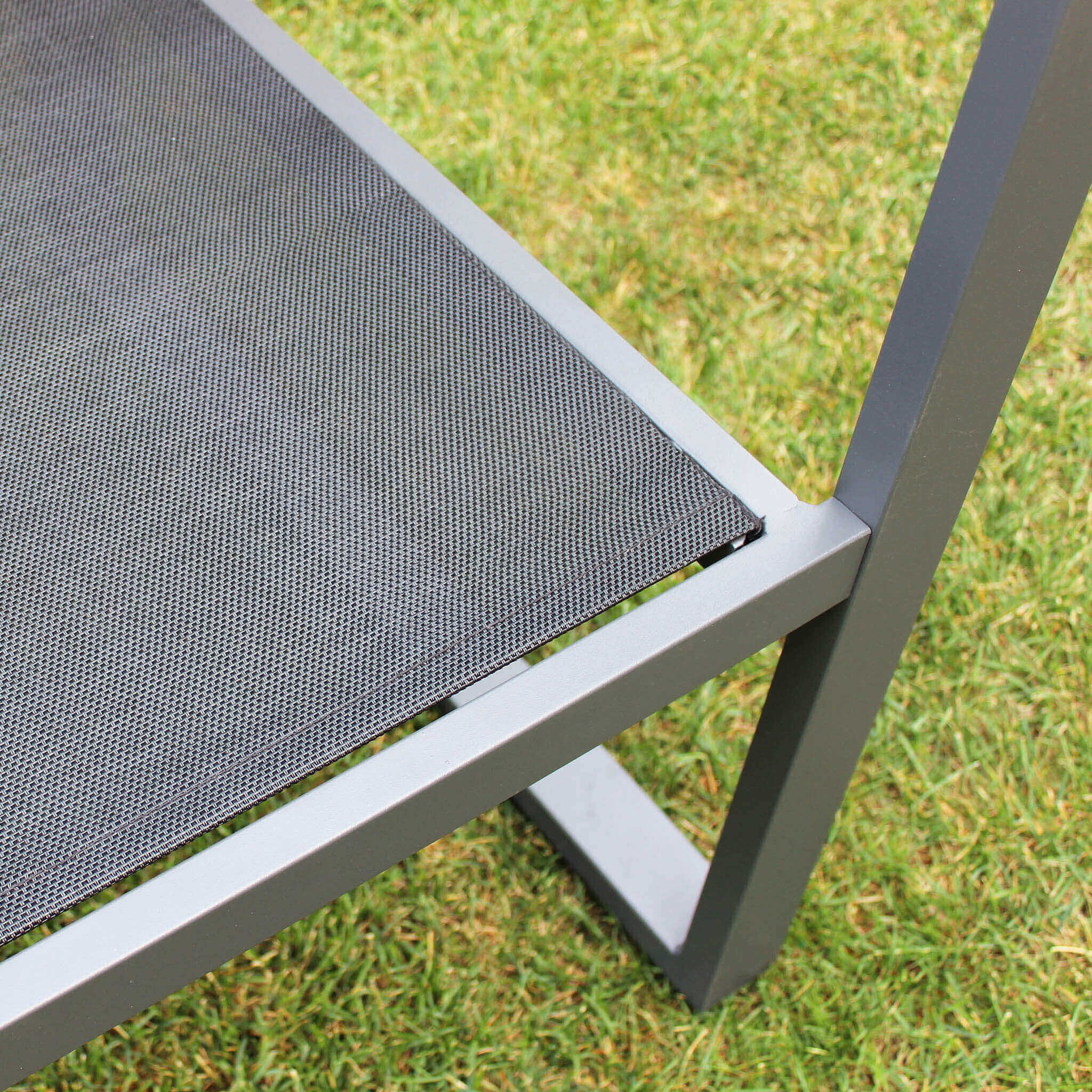 Salotto 2 posti in alluminio per esterno completo con cuscini ERMES