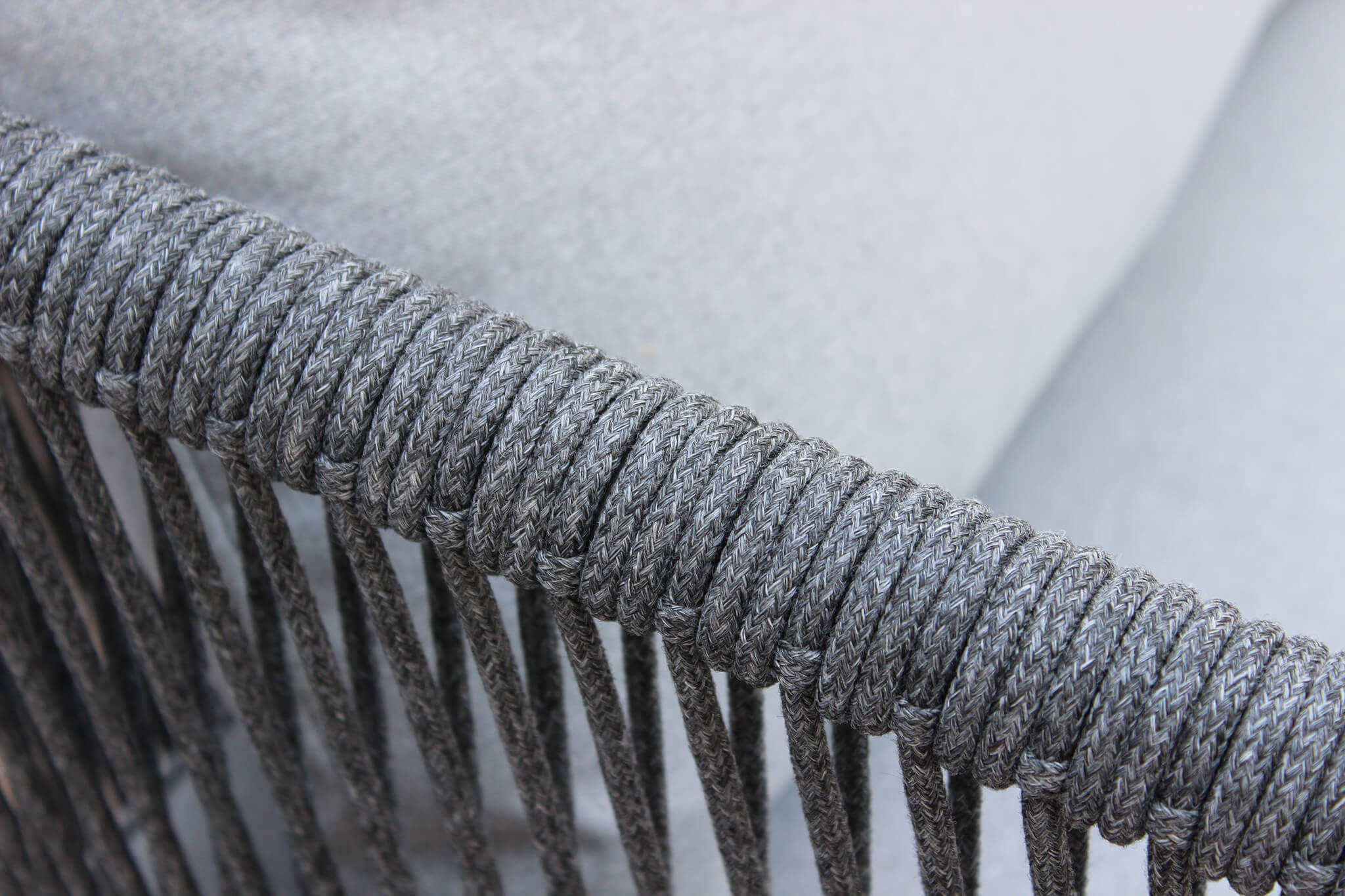 Salotto 2 posti in alluminio e corda per esterno con cuscini ALEXANDER