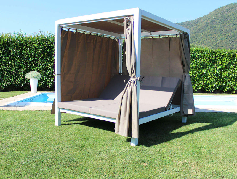 Gazebo letto con tende per esterno in alluminio 212x149 cm GAZIDIS